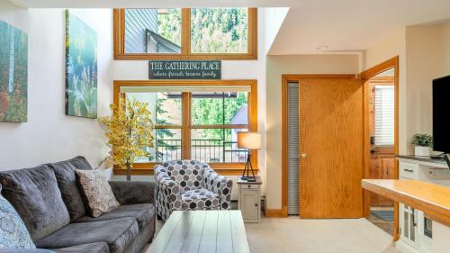 Cimarron Lodge 14 by AvantStay, Telluride
