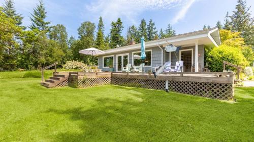 Comfy Coastal Cottage By Avantstay - Freeland, WA