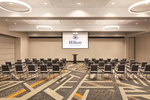 Hilton Knoxville Airport - image 25