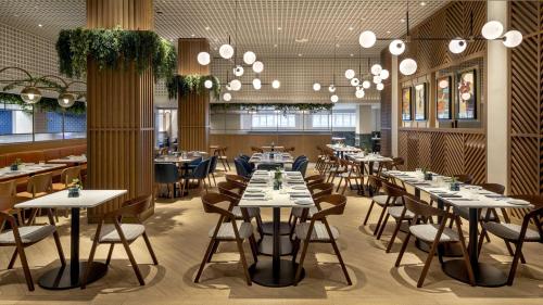 Hilton London Metropole - image 19