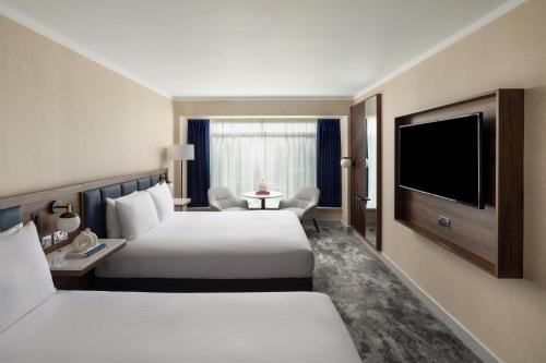 Hilton London Metropole - image 37