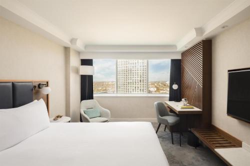 Hilton London Metropole - image 28