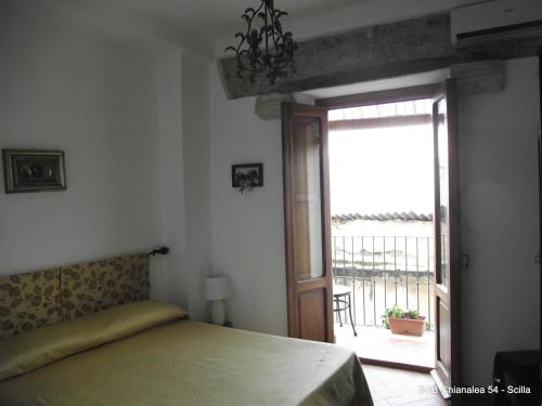 B&B Chianalea 54