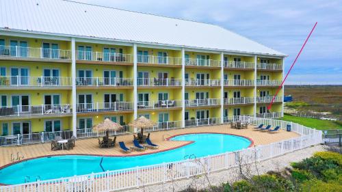 Salt Sun by AvantStay Beach Access Pool in Port Aransas, USA