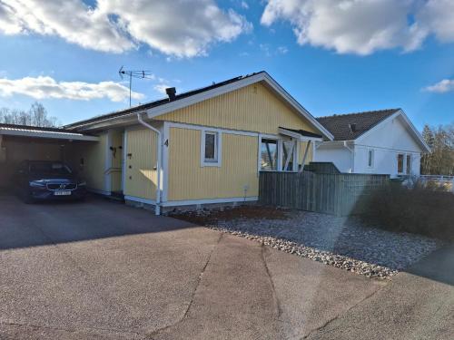 bekväm villa (bekvam villa) in Fliseryd