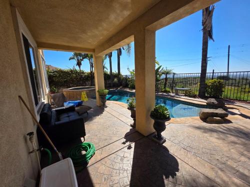 Southern California Residence with Views, Pool, Hot tub, Firepit, BBQ in Ocean View Hills