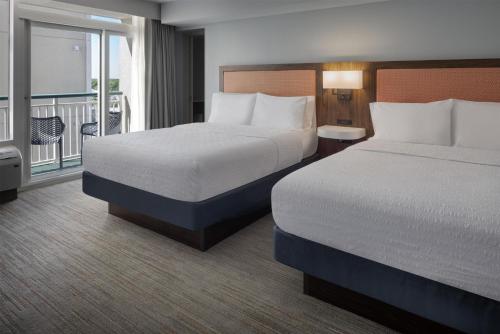 Hampton Inn & Suites Myrtle Beach Oceanfront - image 30