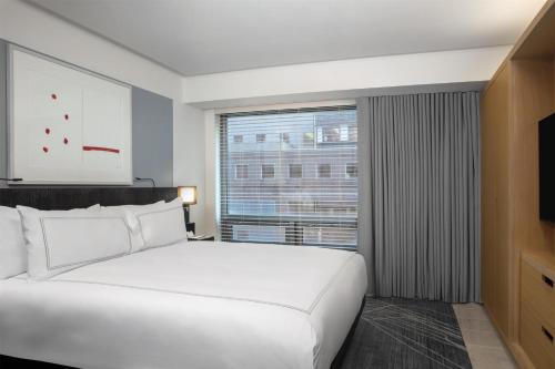 Conrad New York Downtown - image 21