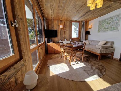 Appartement cosy avec balcon, pieds des pistes, Wi-Fi, animaux acceptés - Méribel - FR-1-355-192 (Appartement cosy avec balcon, pieds des pistes, Wi-Fi, animaux acceptes - Meribel - FR-1-355-192) in Мерибел