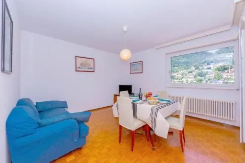 Casa Taddei with Terrace View & Parking - Happy Rentals in Lugano, Schweiz