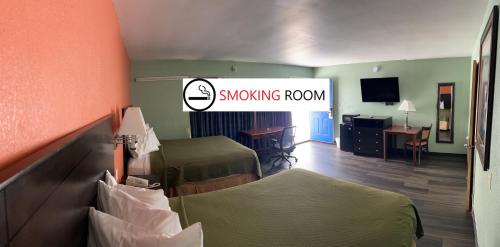 Town & Country Motel
