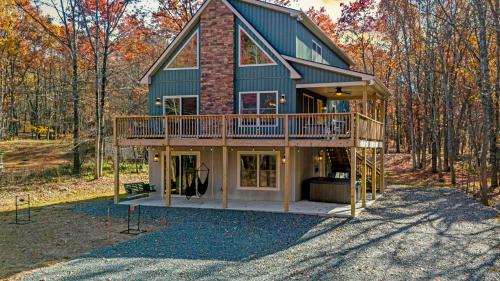 Stephen Way by AvantStay Hot Tub Game Room Albrightsville in Albrightsville, USA