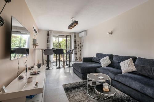 Appartement Cosy - RDJ- 2 Chambres - Parking Privée