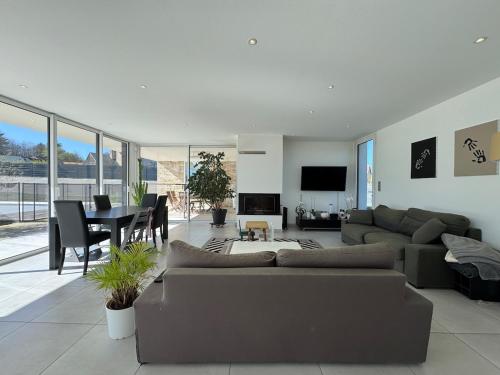 L'Élégant - 8pers - Piscine - Parking Sécurisé gîte à louer Trangé