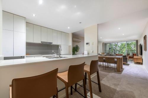Forrest Executive Apartment Parliament & Manuka Nearby in Forrest