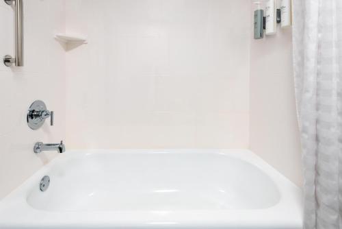 Homewood Suites by Hilton Orlando-Nearest to Universal Studios - image 35