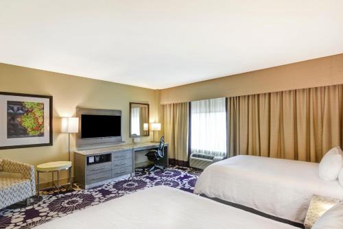 Hilton Garden Inn Raleigh/Crabtree Valley - image 20