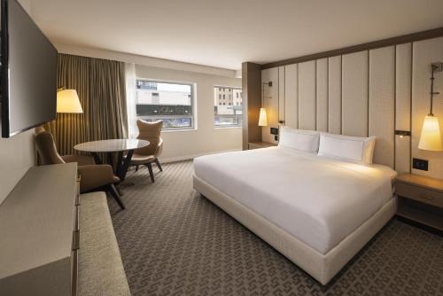 The Statler Dallas Curio Collection By Hilton - image 35