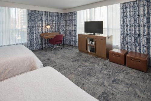 Hampton Inn And Suites By Hilton Portland-Pearl District - image 38