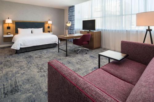 Hampton Inn And Suites By Hilton Portland-Pearl District - image 26