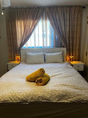 2 Bedroom Suite With Kitchenette & EV charger