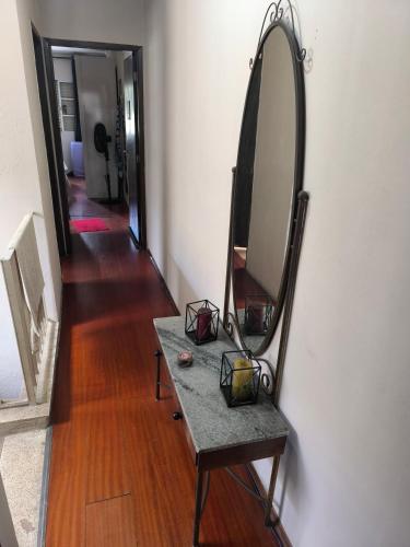 Suite confortavel, seu cantinho em minha casa in Freguesia do O