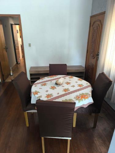 Suite confortavel, seu cantinho em minha casa in Freguesia do O