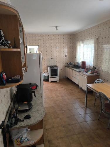 Suite confortavel, seu cantinho em minha casa in Freguesia do O