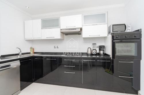 Chic 3 bedrooms Panoramic Bay MVG2 in Demnata
