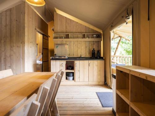 Iekārtas, Glamping Stay in the Ardennes in Signy-l'Abbaye