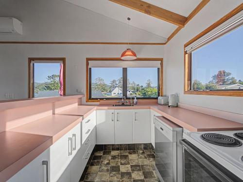 外部景觀, Golden Horizon - Pauanui Holiday Home in 帕瓦努伊