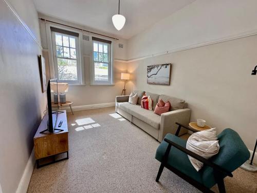 Chic 1-Bed unit at Potts Point - Lady Martins Beach