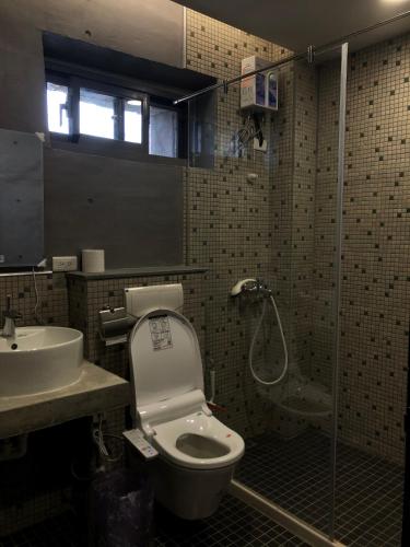 Bathroom, 歷史建築梅石軍官茶室 in Matsu Island