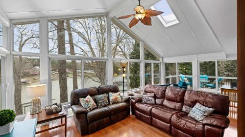 Tree Top Get Away by AvantStay Amazing Lake View in Lake Norman of Catawba, USA