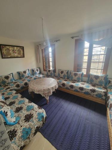 Koplietošanas atpūtas telpa ar TV, Dar khalid in Imuzera du Kandara