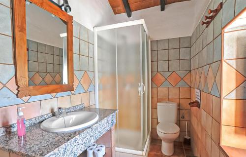 浴室, Cozy Home In Malaga With Wifi in 坎帕尼葉斯