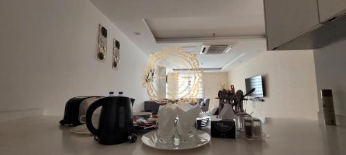Goldcrest Apartments - image 40