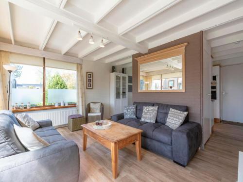  Wildrijk 152 holiday home in Sint Maartenszee in Sint Maartensvlotbrug