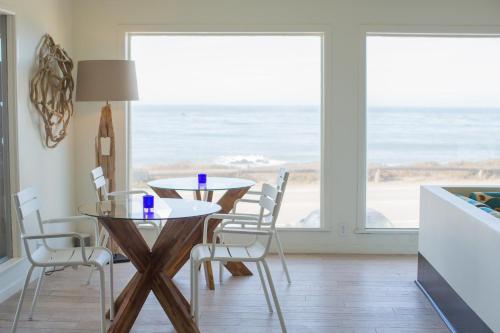 Cambria Beach Lodge