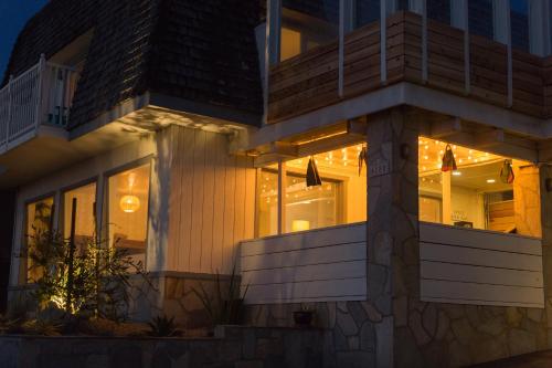 Cambria Beach Lodge