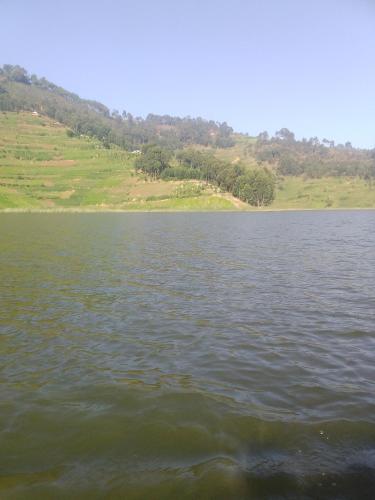 Lake bunyonyi DHA farm project in Kabale