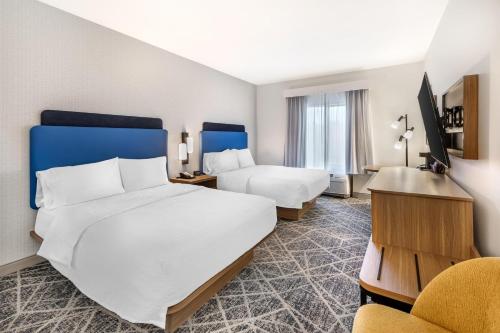 Hampton Inn & Suites Riverside/Corona East - image 28