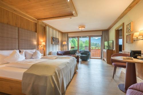 Hotel Bergblick Room Type - Double Room with Mountain View