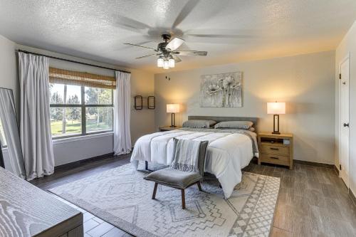 Group Getaway Luxe Riverfront Gem in Los Fresnos! in 洛佛雷斯諾 (TX)