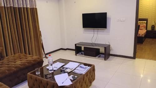 Behria heights 1 in มาเรียร