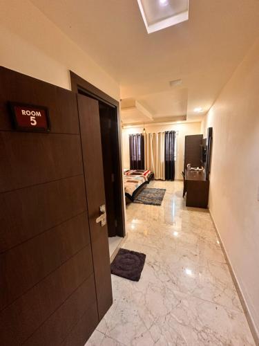 Taj Castle Homestay photo 3