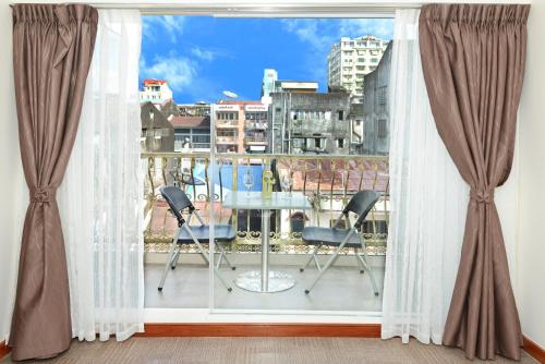Balcony/terrace, Hotel Bond in Downtown Yangon