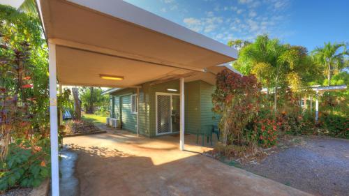 2 bedrooms, 4 beds