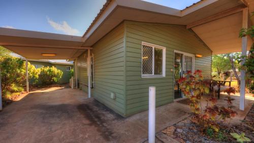 Bejárat, Batchelor Holiday Park in Batchelor / Litchfield Nemzeti Park