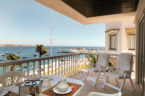  Romantic Apt Sea View Cascais Bay in Cascais